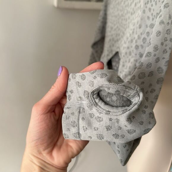 AYBL Evolve Grey Speckle Seamless Long Sleeve Activewear Top - Picture 7 of 7